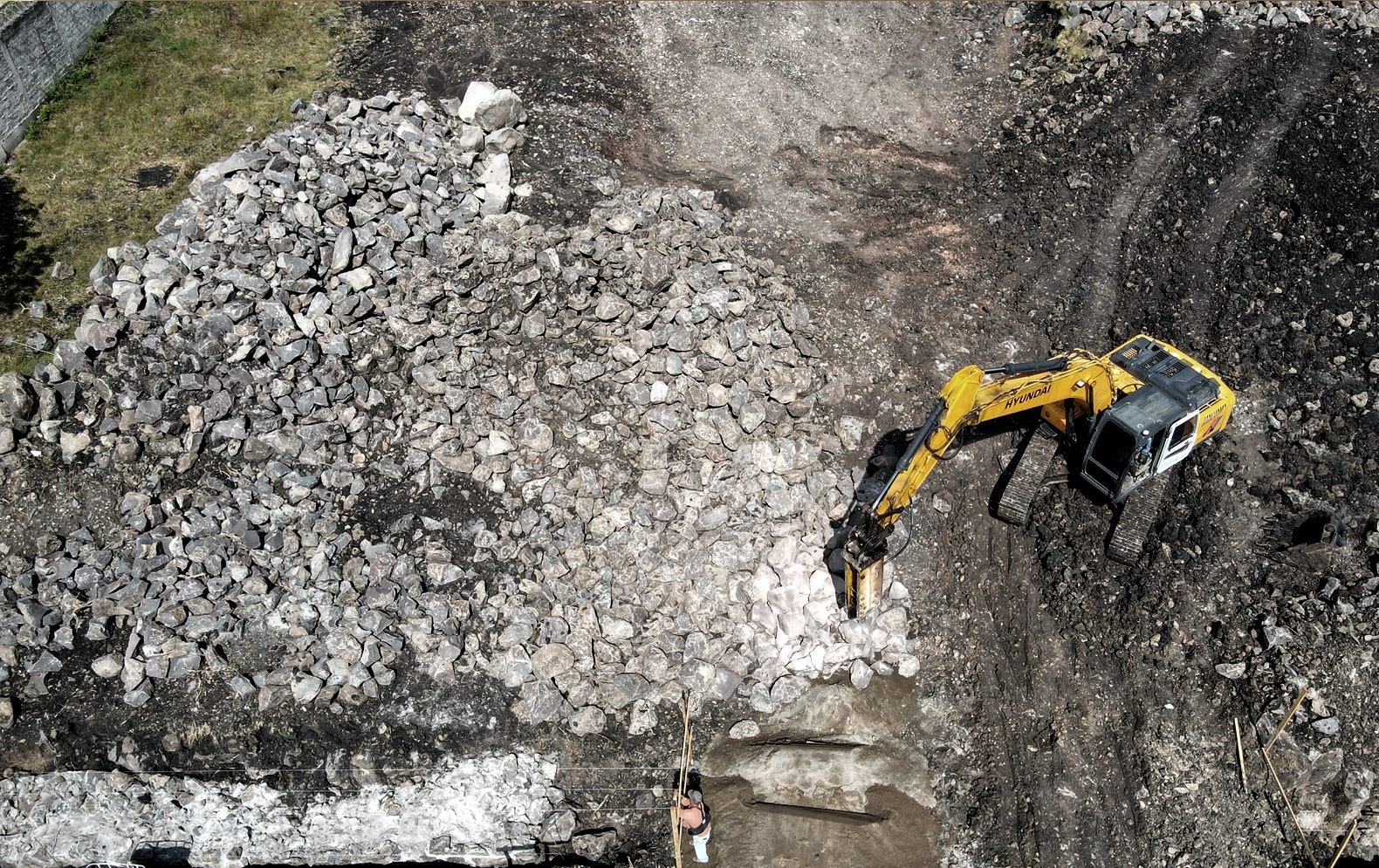 Excavadora en trabajos de excavación